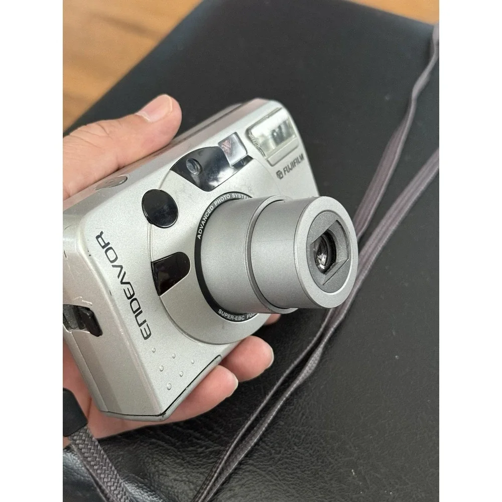 Fujifilm Endeavor 310ix Zoom MRC APS Point & Shoot Film Camera,‎ Needs Battery